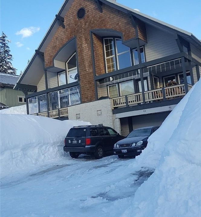 1st image of 12 Guye Peak Ln