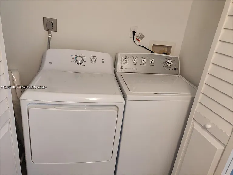 19901 E Country Club Dr #2401 — Photo 17