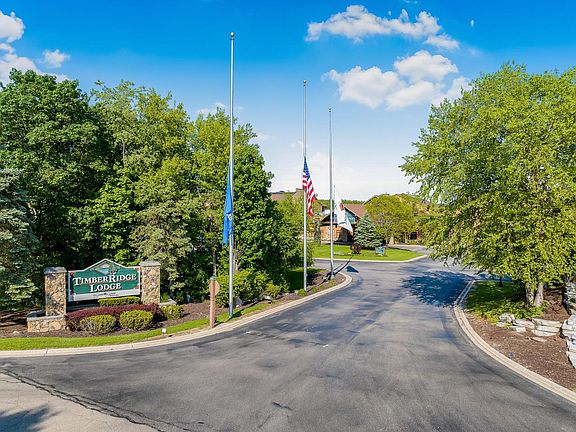 3rd image of 7020 Grand Geneva WAY #209