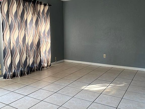 2nd image of 1608 NW 46th St