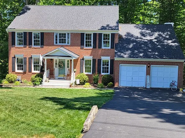 305 Ironside Cv, Stafford, VA 22554