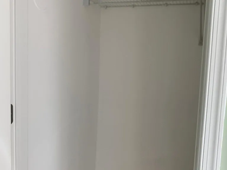 Huge Jacket Room