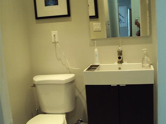 5th image of 6040 Blvd East APT 18M