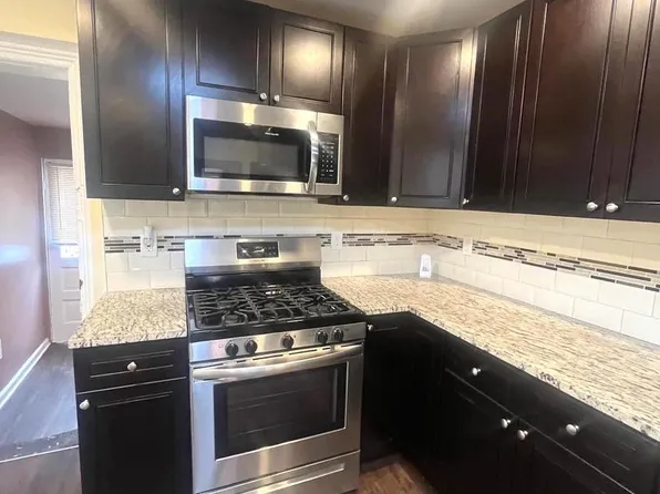 1109 W Silver St, Philadelphia, PA 19133