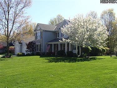 2nd image of 417 Nantucket Dr