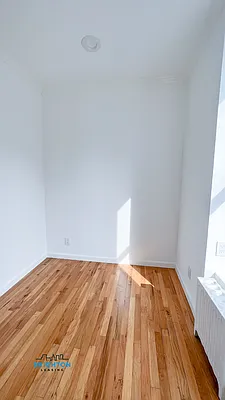 Rented by Brighton Management | media 9