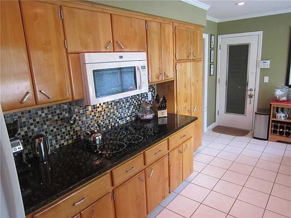 5th image of 2023 Rebecca Dr