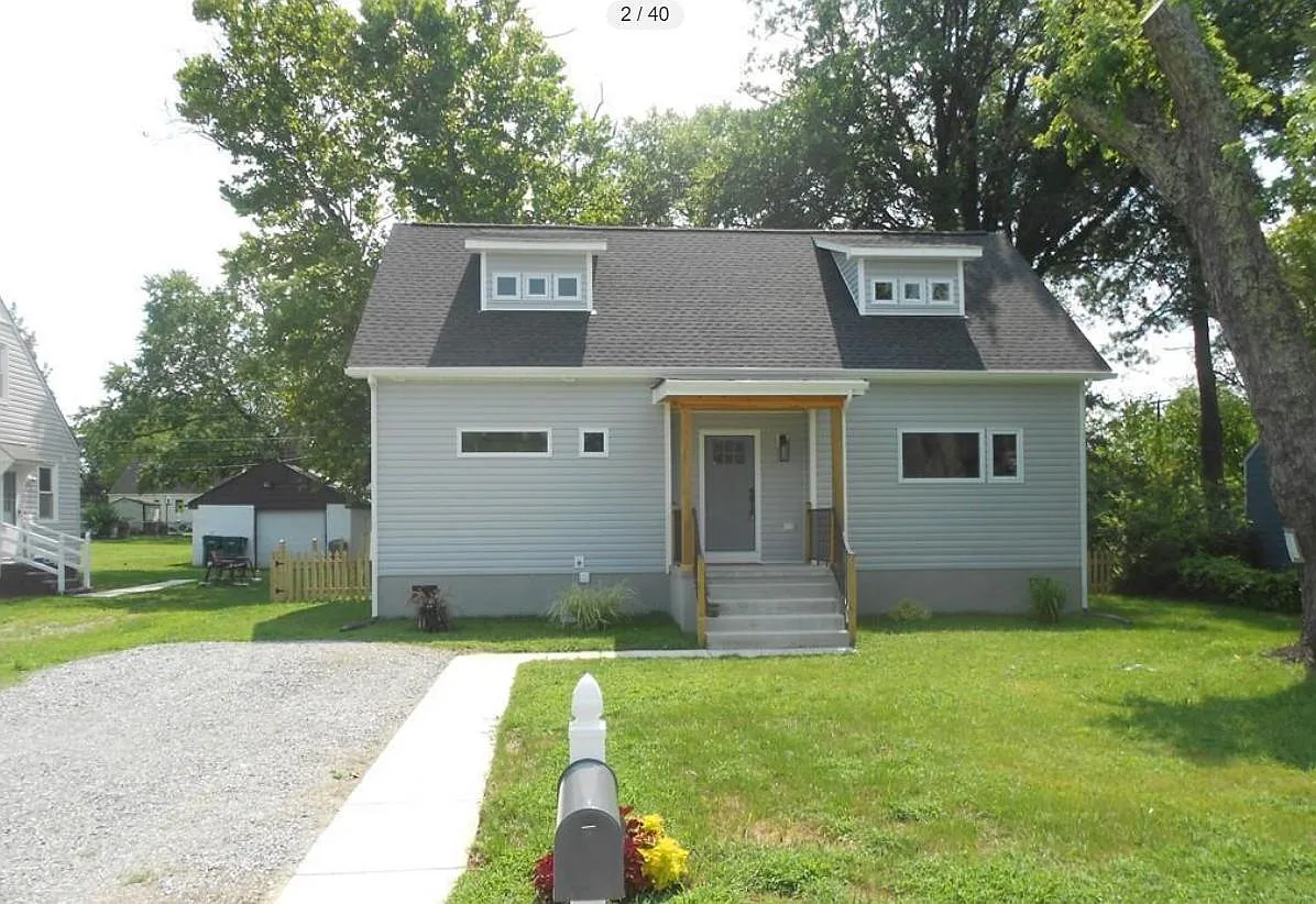 3 bed, 2.5 bath, 1760 sqft, $2,550 — Photo 1