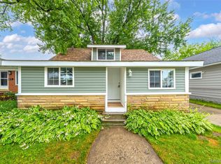 313 W Harwood Ave, Madison Heights, MI