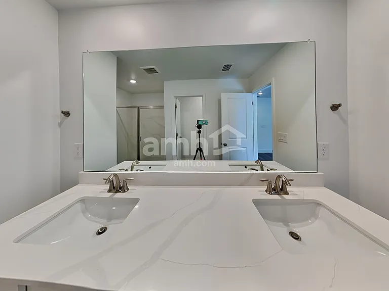 1469 Aquamarine Dr — Photo 10