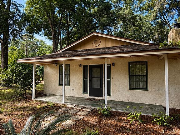 5th image of 455 SE Anastasia St