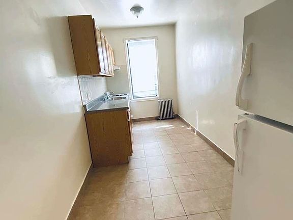5th image of 48-16 30th Ave #1BB