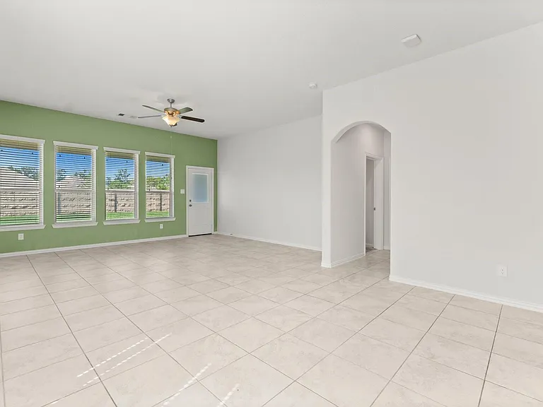 4234 Green Landing Dr — Photo 13
