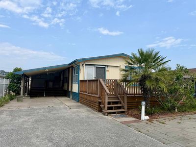422 Sandlewood Dr., Myrtle Beach, SC, 29575
