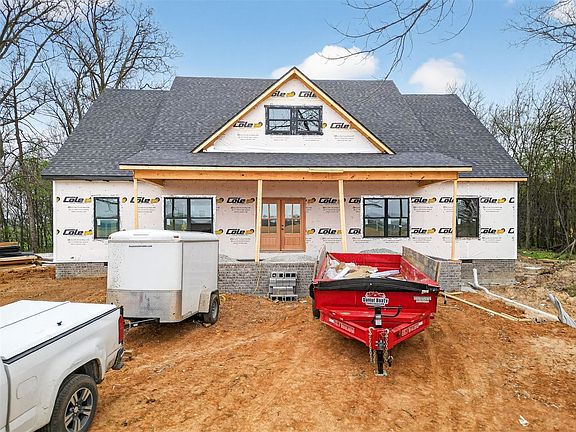 5th image of 2228 Lawrence Rd