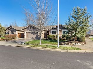 1605 Kokanee Ln, Grants Pass, OR 97527