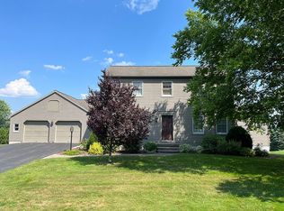 7 Ridgeview Ave, Cortland, NY 13045
