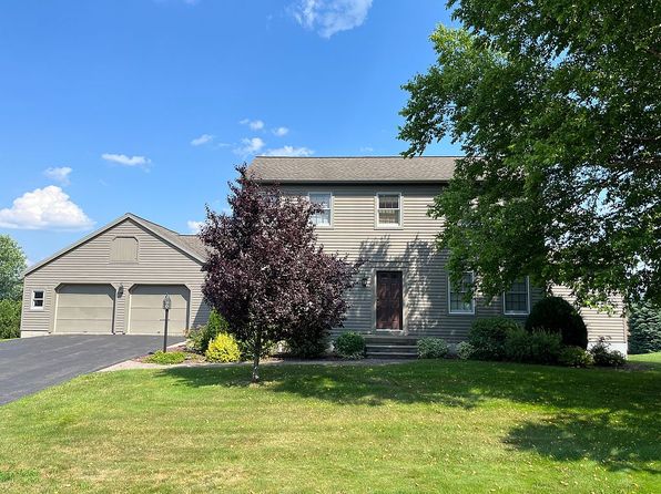 7 Ridgeview Ave