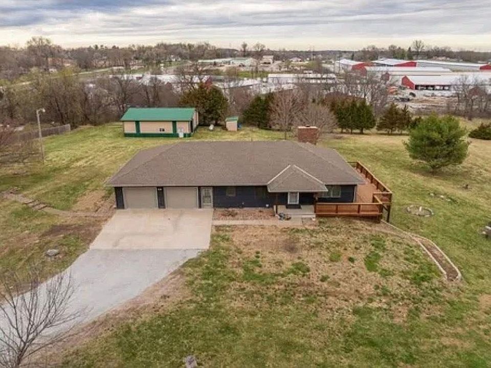 1st image of 20449 N Highway 169