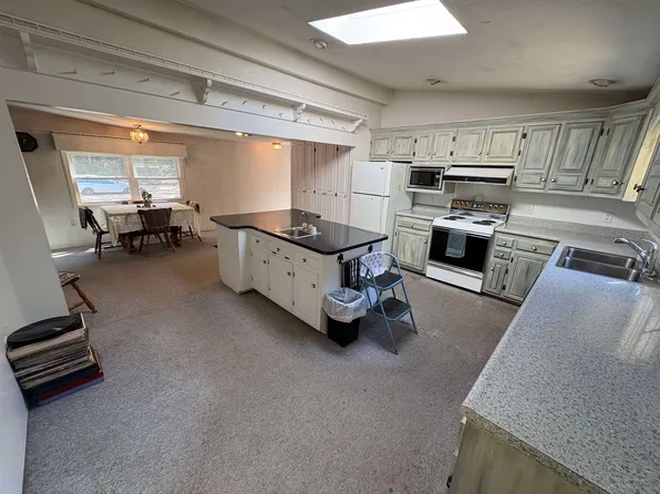 101 Vessel Rock Road, Gilsum, NH 03448