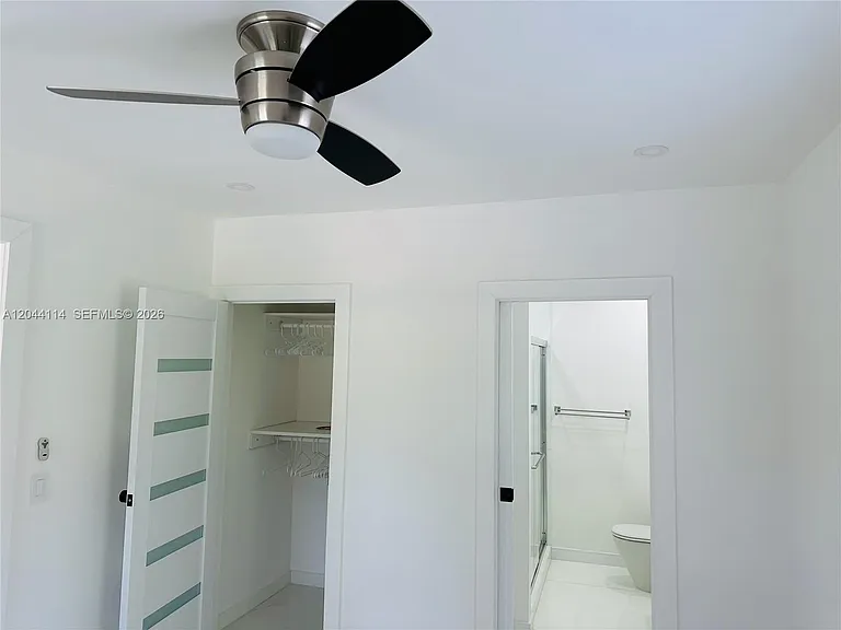 1315 NE 181st St #1 — Photo 7