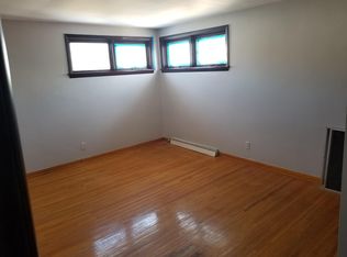 40 Parkview Ter, Cheektowaga, NY 14225