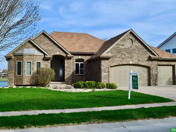 3617 S 196th Ave, Omaha, NE 68130