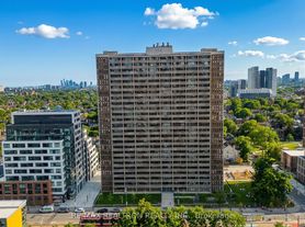 666 Spadina Ave