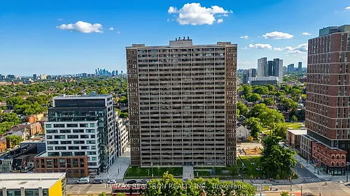 666 Spadina Ave #315 Photo 1