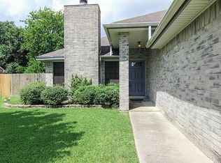 2714 Holly Springs Dr, Pearland, TX 77584