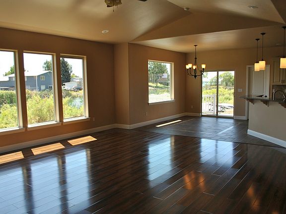 2nd image of 1300 W Marina Dr #6