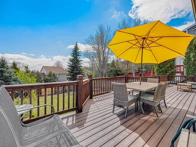 1443 Chesham Cir — Photo 42