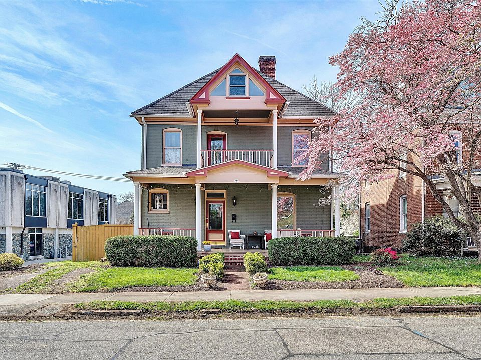 1st image of 346 Allison Ave SW