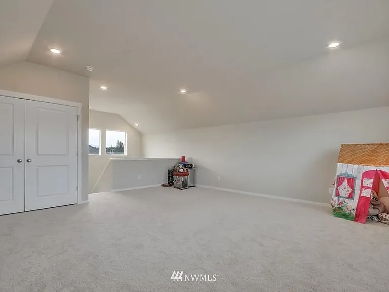 10525 185th Street Ct E — Photo 21