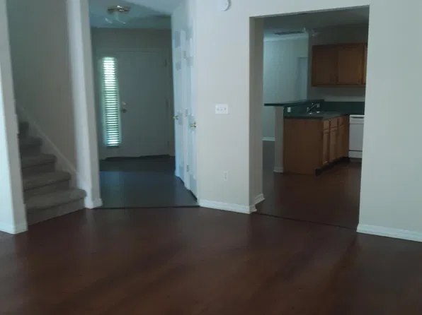 3157 Paddle Boat Ln, Jacksonville, FL 32223