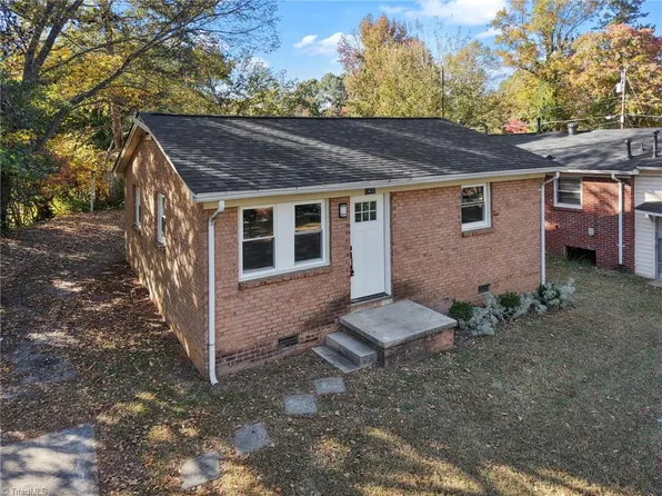 1402 Cyril Ln, Greensboro, NC 27401