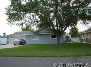 31 Richmond Dr, New Smyrna Beach, FL 32169