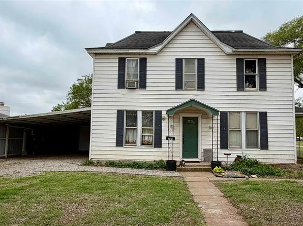 205 E Aspen Ave, Pond Creek, OK 73766