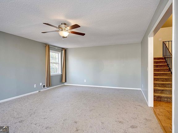 5th image of 715 Hammond Dr