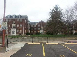 120 W 10th St #10, Anderson, IN 46016
