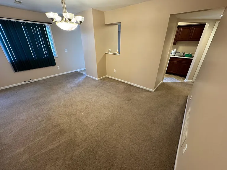 16527 Terrace Village Dr — Photo 4