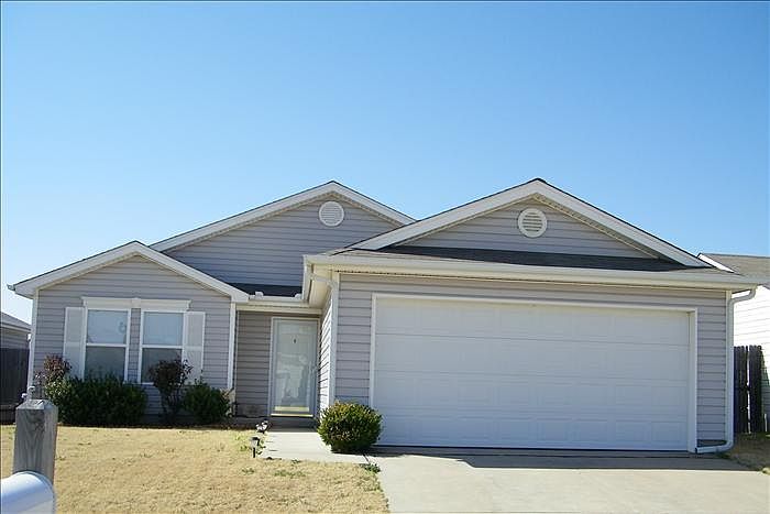 1st image of 15505 Ivy Hill Dr