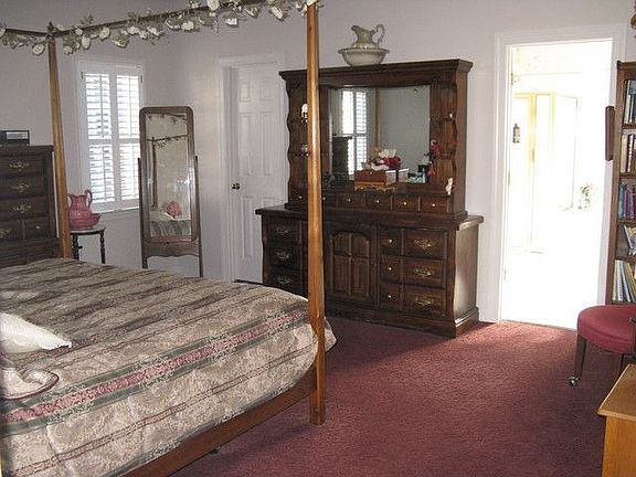 3rd image of 10405 Brennen Robert Ct