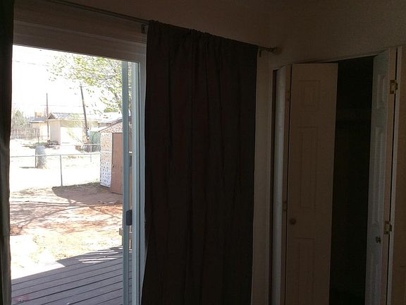 3rd image of 310 N 12th Ave #A