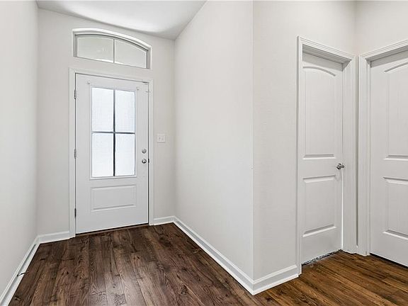 3rd image of 40070 Cypress View Rd