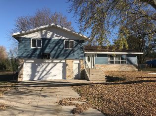 N7640 Carimaunee Dr, Portage, WI 53901