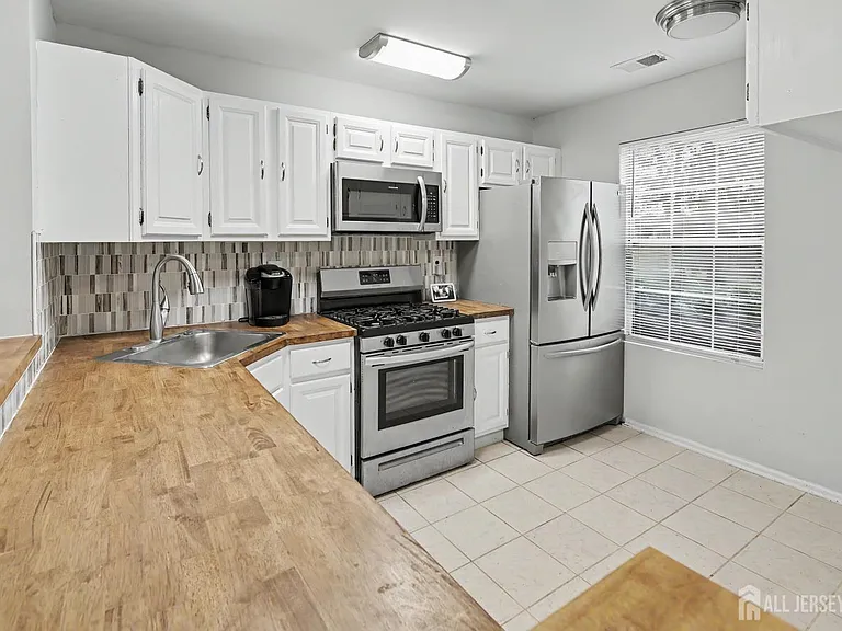 23 Morgan Pl — Photo 13