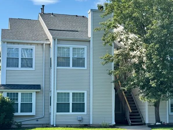 95 Driftwood Ct, Absecon, NJ 08205