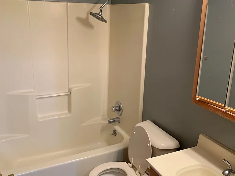 1295 Redpine Way — Photo 5