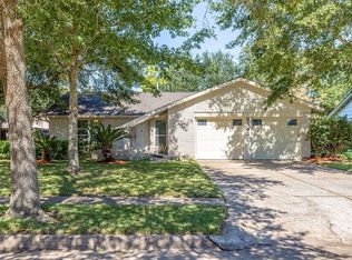 5842 Duxbury St, Houston, TX 77035